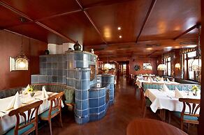 Hirsch Hotel