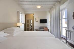 Dorion Hotel