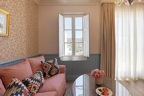 Dorion Hotel
