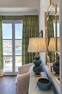 Dorion Hotel
