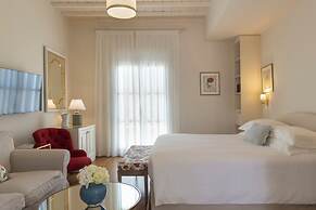 Dorion Hotel