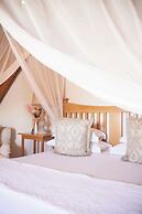 Klein Waterval Riverside Lodge