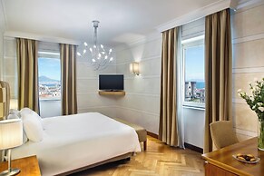 Renaissance Naples Hotel Mediterraneo