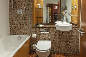 Ashford International Hotel & Spa