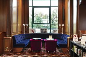 Royal Garden Hotel