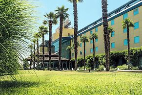 Royal Garden Hotel
