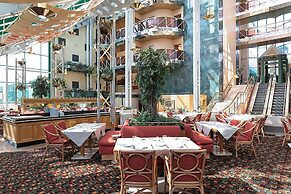 Royal Garden Hotel