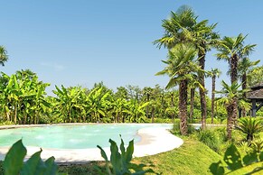 Royal Garden Hotel