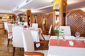 Hotel Royal Plaza