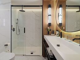 H10 Tribeca