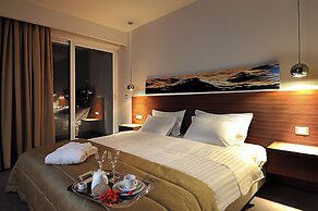 Lucy Hotel