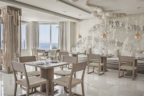 Palladium Hotel