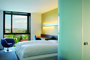 Hotel Ambassador
