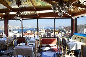 Seres Hotel