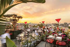 Seres Hotel