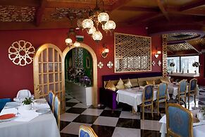 Seres Hotel
