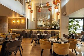 Golden Age Hotel
