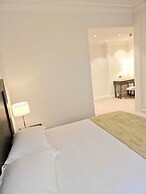 Astor Court Hotel