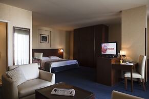 Mayflower Hotel