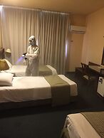 Mayflower Hotel
