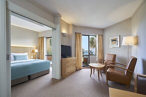 Suite Hotel Eden Mar, by PortoBay