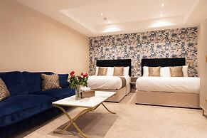Reem Hotel
