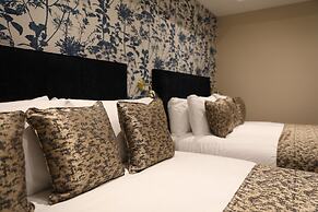 Reem Hotel