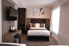 Reem Hotel