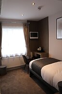 Reem Hotel