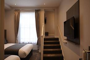 Reem Hotel