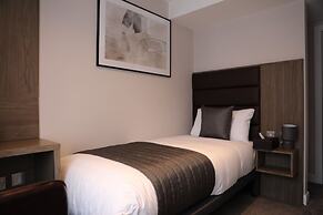 Reem Hotel