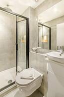 Reem Hotel