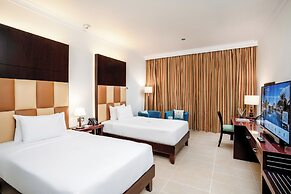 Metropolitan Al Mafraq Hotel