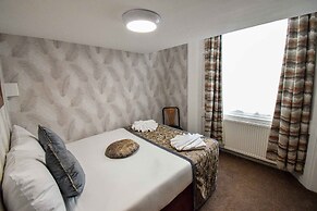 Pembridge Palace Hotel