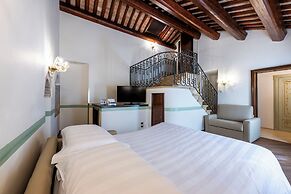 Colombina Hotel