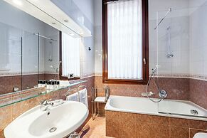 Colombina Hotel