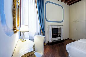 Colombina Hotel