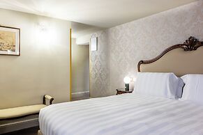Colombina Hotel