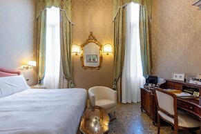 Colombina Hotel