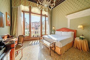 Colombina Hotel