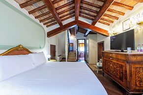 Colombina Hotel