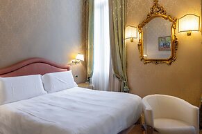 Colombina Hotel