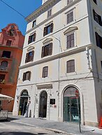 Hotel Lirico