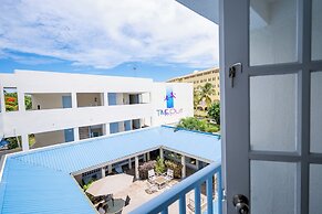 Time Out Hotel