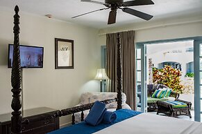 Savannah Beach Club Hotel