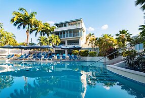 Savannah Beach Club Hotel