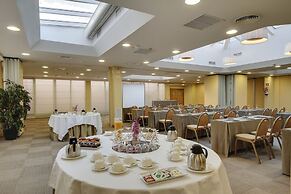 1881 Madrid Ventas Hotel
