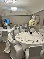 Saracens Head Hotel
