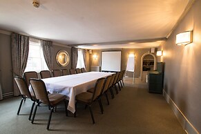 Saracens Head Hotel