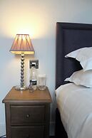 Saracens Head Hotel